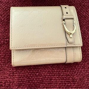 Gucci Tan Wallet with Minimalist Design